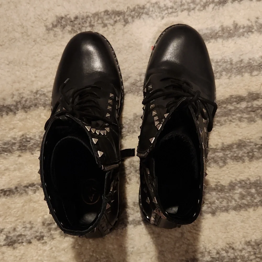 Ash studded combat boots - Picture 5 of 6